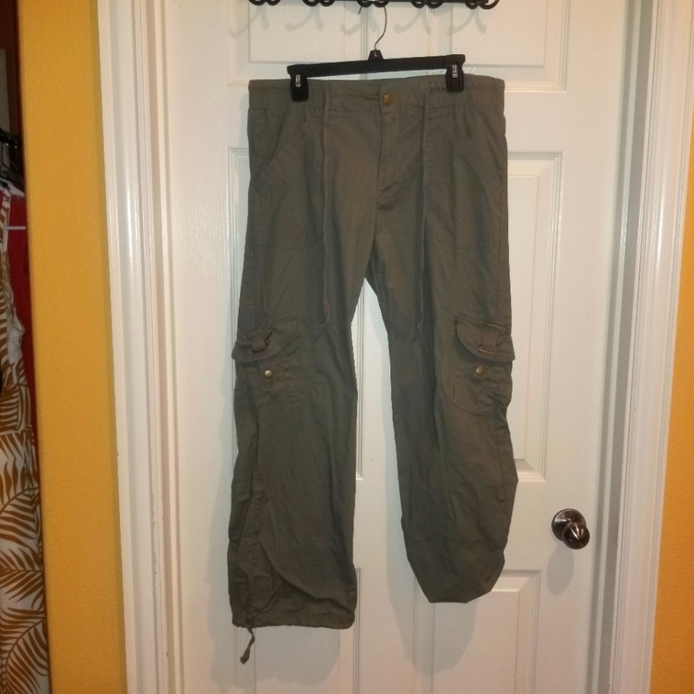 Contrast Hiking Pants